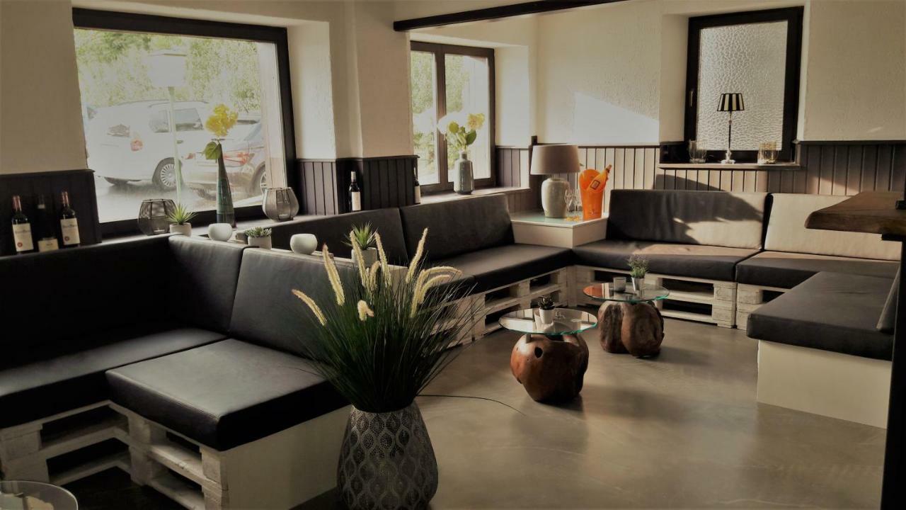 Hotel Df Am Ring Nuerburg Zewnętrze zdjęcie